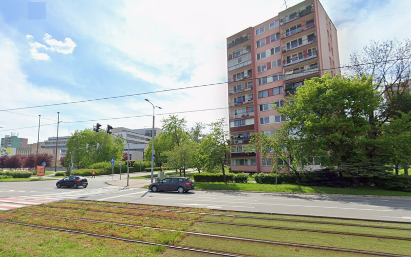 3i byt Košice - Západ, Trieda SNP, pôv stav, balkón.