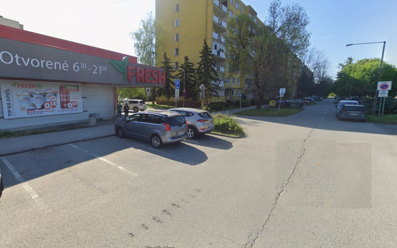 3 izbový byt Košice - Nad jazerom, Bukovecká, pôv. stav, balkón