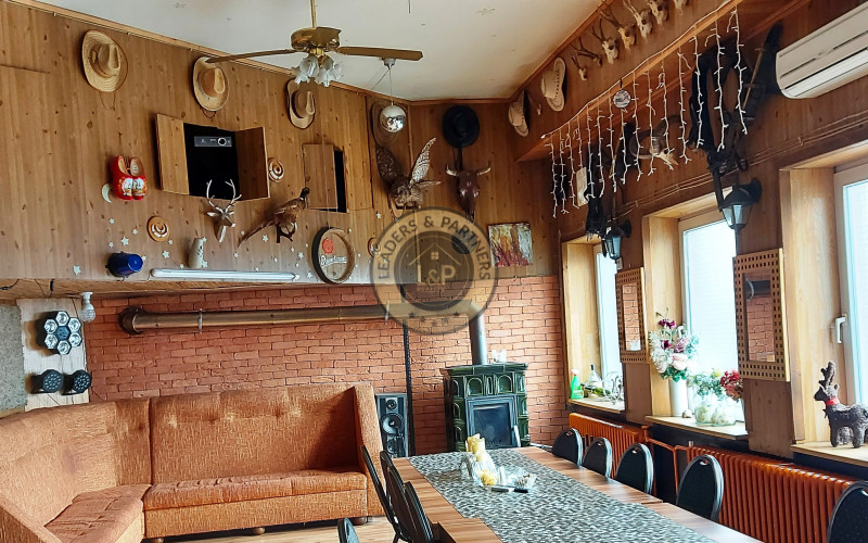 Zaujímavá podnikateľská príležitosť. Exkluzívne  na predaj Hotel KORZO v Sečovciach .