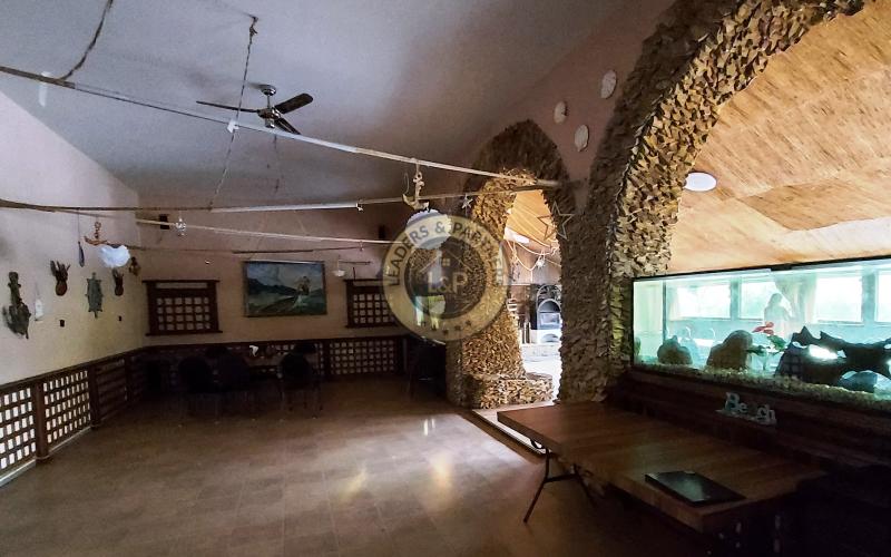 Zaujímavá podnikateľská príležitosť. Exkluzívne  na predaj Hotel KORZO v Sečovciach .