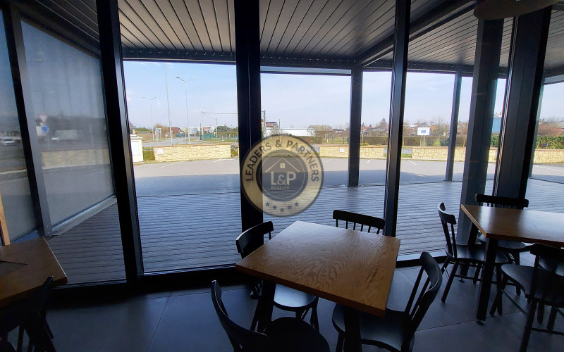 Na predaj Motorest KANADA - Hriadky.