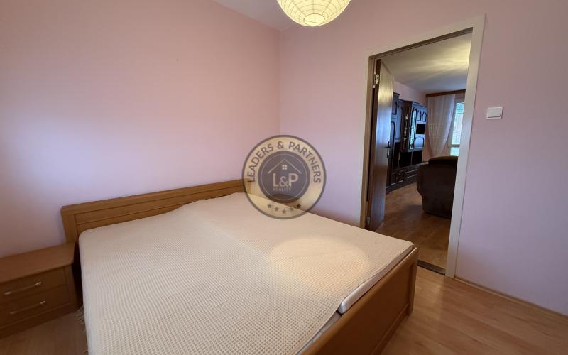 Na predaj 3iz. so zaskleným balkónom v Seredi