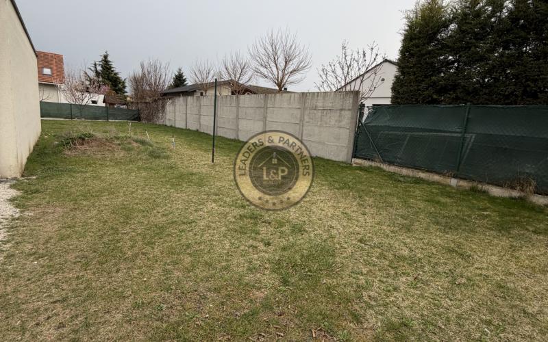 Na predaj  2iz. byt s garážou a záhradou v Bielom Kostole