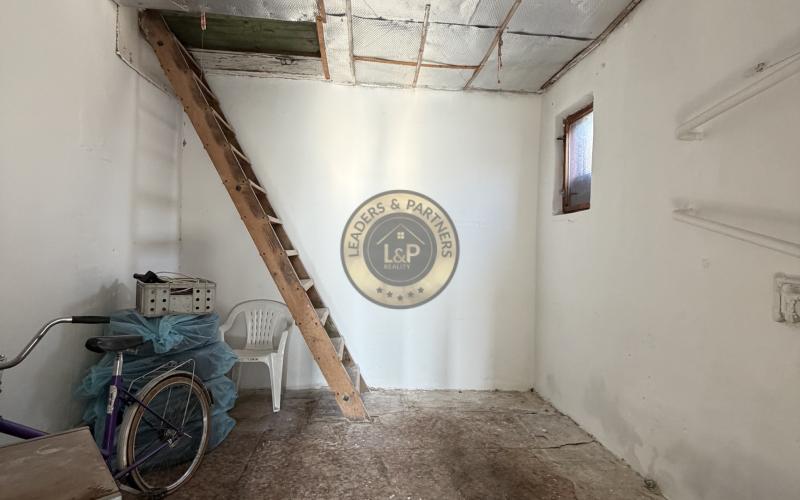 Na predaj rodinný dom v pôvodnom stave v obci Malženice