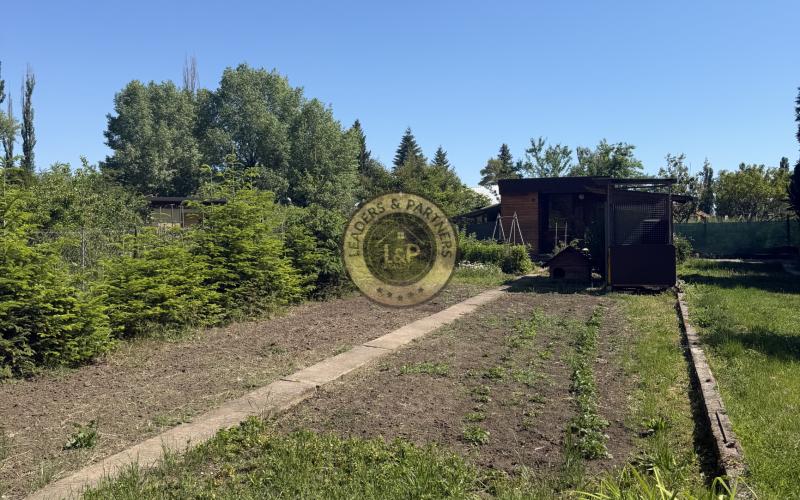 Na predaj záhradka s chatkou v kamennom mlyne - Trnava