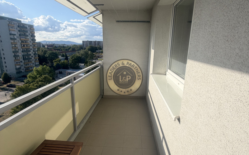 Krásny a svetlý 3-byt s loggiou v Trnave na ul. V.Clementisa