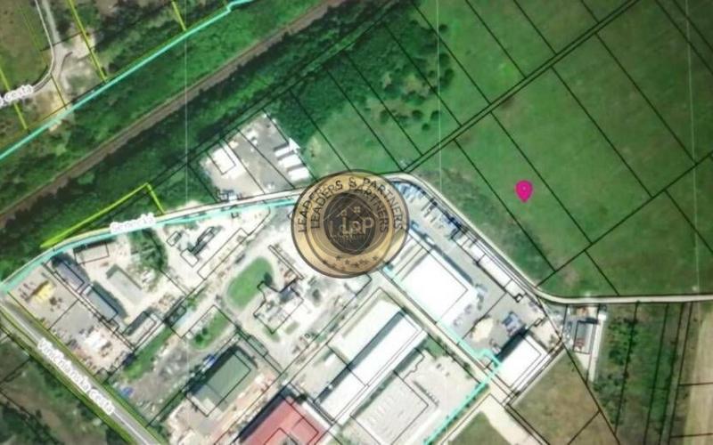 Pozemok v Pezinku, priemyselná zóna, 4953 m2