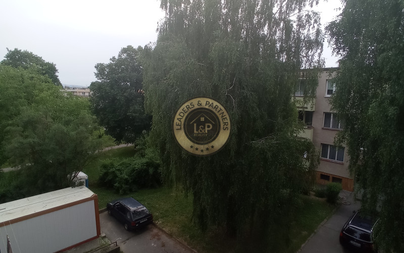 *REZERVOVANÉ* 3 izbový byt Noviny / Trenčín