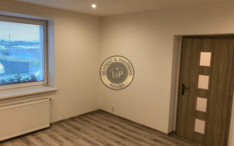 5 izbový dom, Ličartovce, kompletná rek., IS