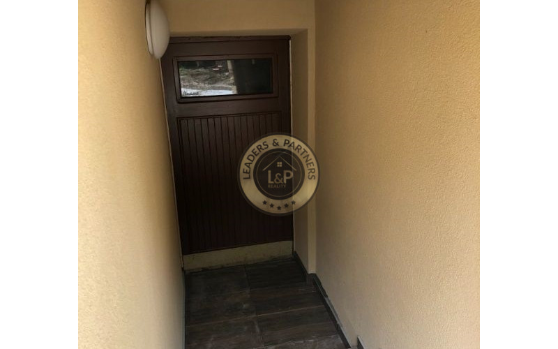 5 izbový dom, Ličartovce, kompletná rek., IS