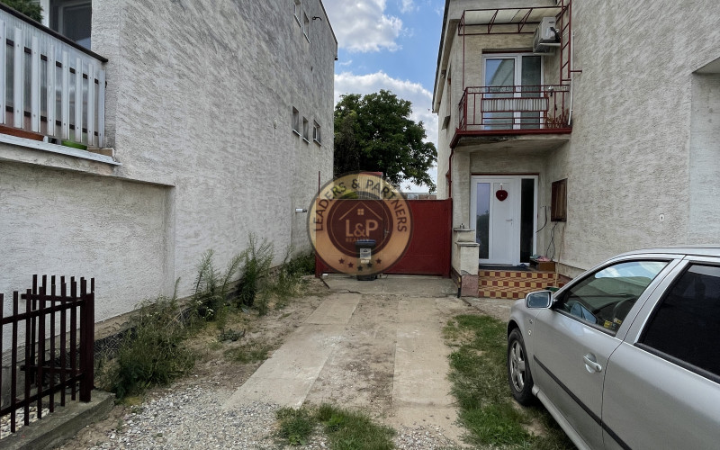 NA PREDAJ DVOJGENERAČNÝ RODINNÝ DOM DUBOVANY - PIEŠŤANY