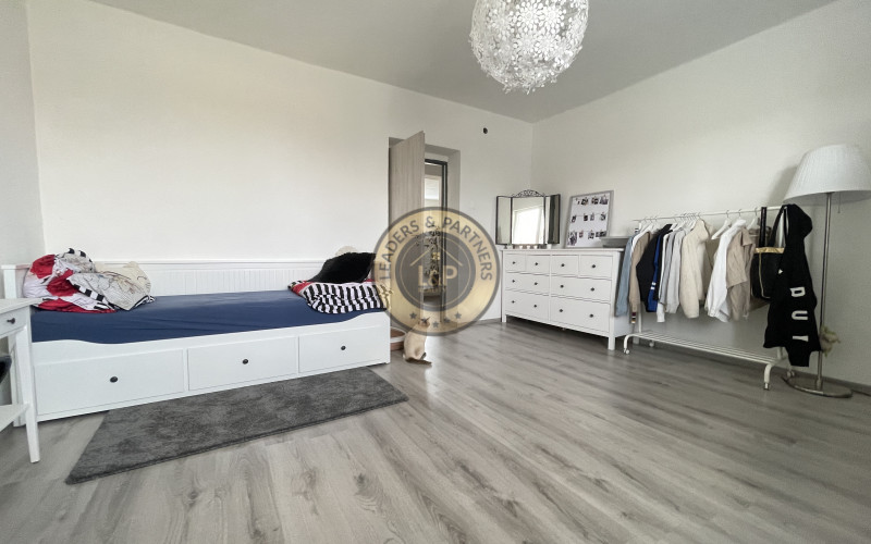 NA PREDAJ DVOJGENERAČNÝ RODINNÝ DOM DUBOVANY - PIEŠŤANY