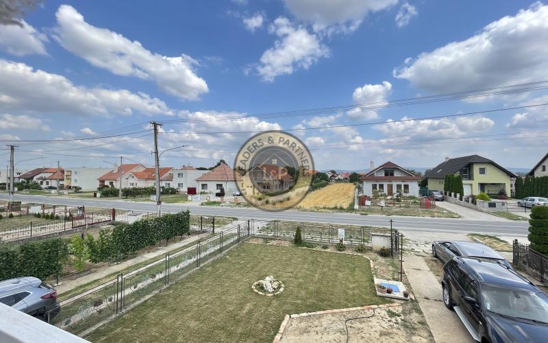 NA PREDAJ DVOJGENERAČNÝ RODINNÝ DOM DUBOVANY - PIEŠŤANY