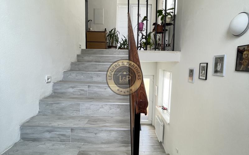 NA PREDAJ DVOJGENERAČNÝ RODINNÝ DOM DUBOVANY - PIEŠŤANY