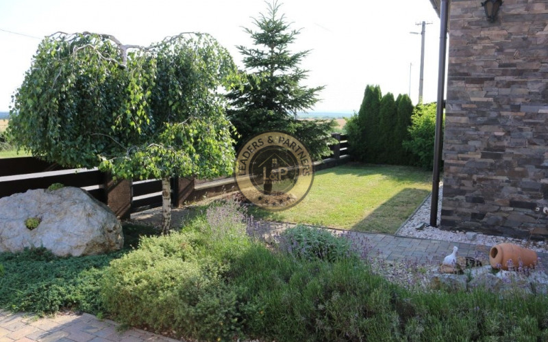 Rodinný dom Hodkovce, kompl. rek., zariadený