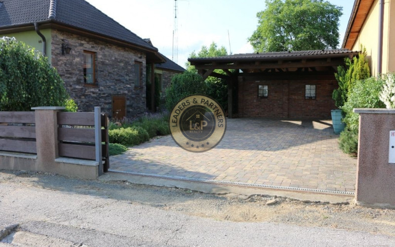 Rodinný dom Hodkovce, kompl. rek., zariadený