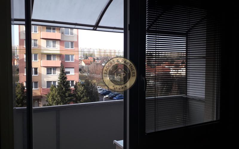 ZNIŽENÁ CENA: Na predaj: 1-izbový byt Nitra - Klokočina