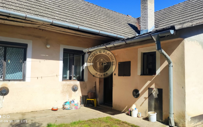 NA PREDAJ STARŠÍ RODINNÝ DOM V BOLEŠOVE* REZERVOVANÝ*