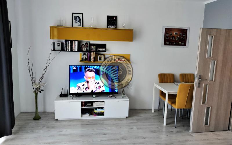 Pekný 1 izbový byt na predaj v Senci, Slávičia ul. loggia, parkovanie