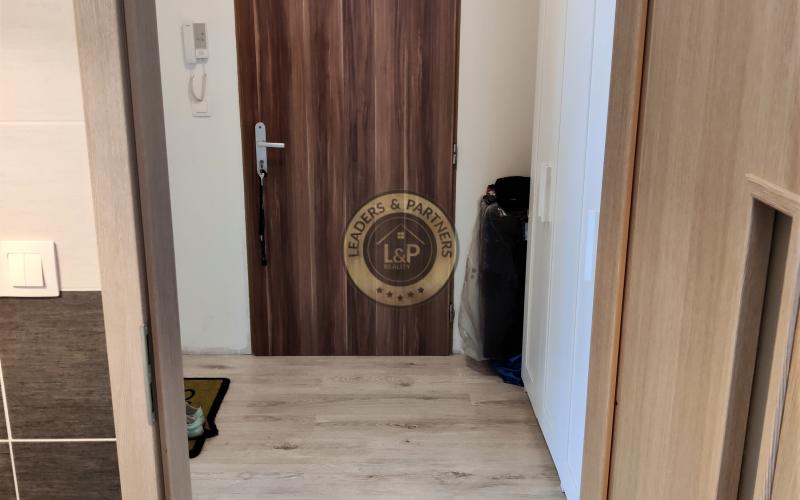 Pekný 1 izbový byt na predaj v Senci, Slávičia ul. loggia, parkovanie