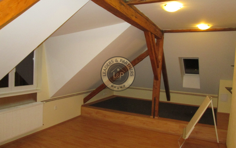 Kancelária-ateliér v centre Senca na prenájom, Lichnerova ul.,