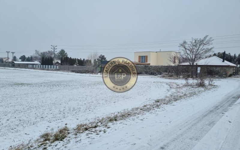 PREDAJ INVESTIČNÉHO POZEMKU ROVINKA--- REZERVOVANÉ---