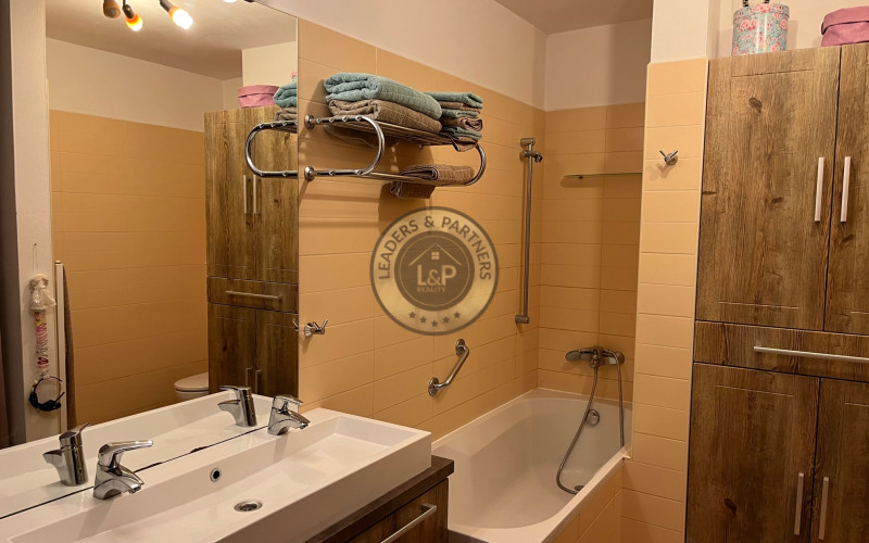 PRENÁJOM 5 izb RODINNÝ DOM RUBINOVÁ RAČA