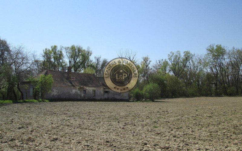 Dom - chalupa na samote pri Malom Dunaji len 7 km od Senca