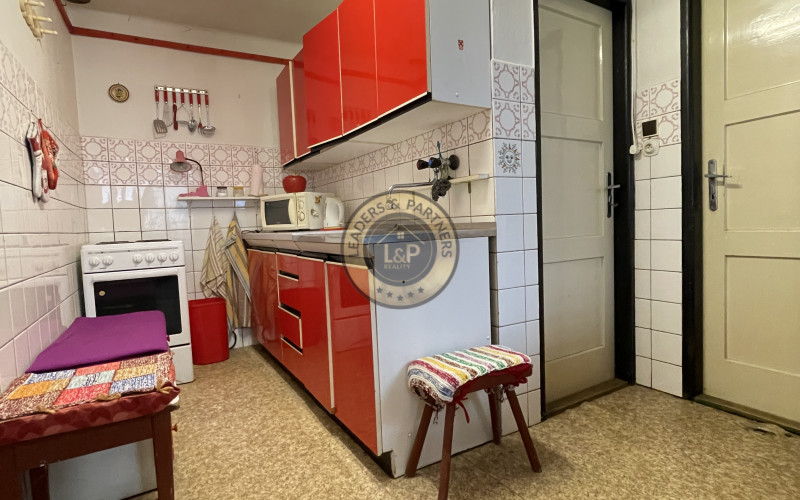 NA PREDAJ RODINNÝ DOM V OBCI IVANOVCE - Pozemok 570 m2