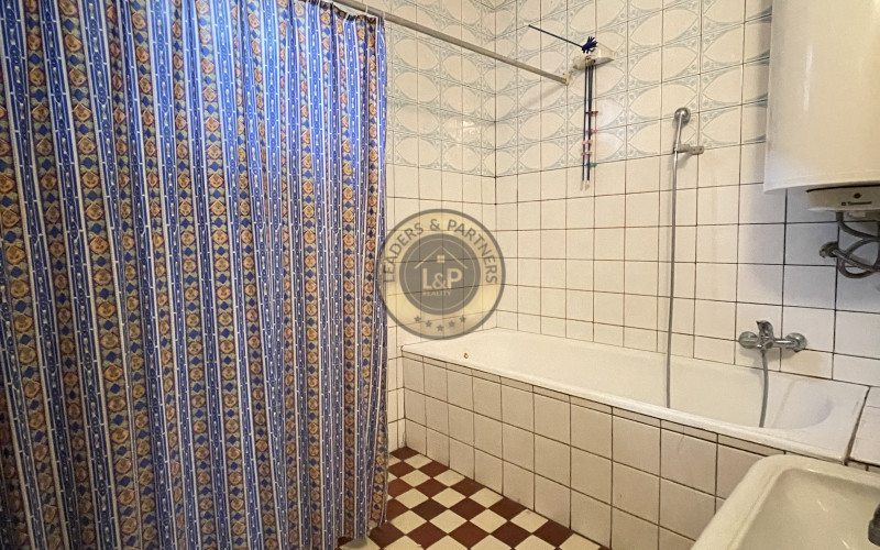 NA PREDAJ RODINNÝ DOM V OBCI IVANOVCE - Pozemok 570 m2