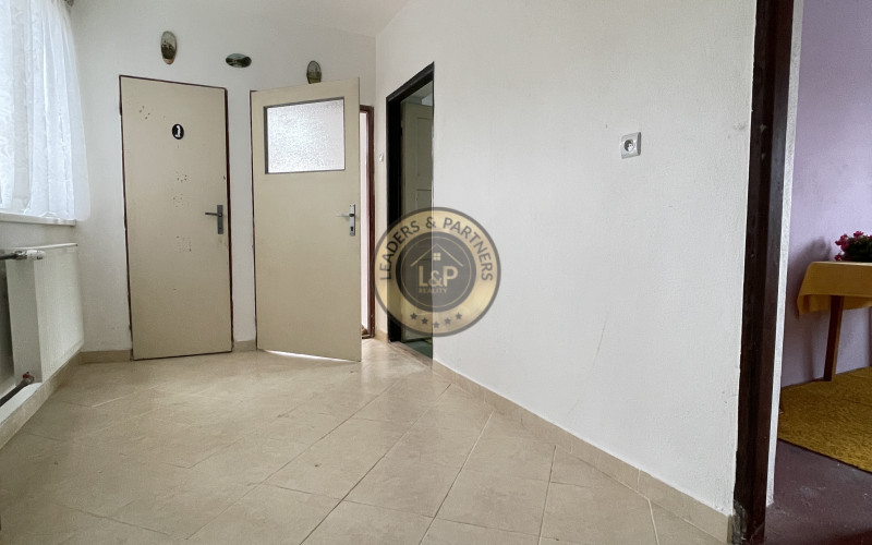 NA PREDAJ RODINNÝ DOM V OBCI IVANOVCE - Pozemok 570 m2