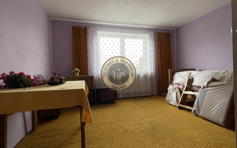 NA PREDAJ RODINNÝ DOM V OBCI IVANOVCE - Pozemok 570 m2