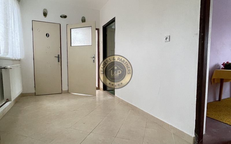 NA PREDAJ RODINNÝ DOM V OBCI IVANOVCE - Pozemok 570 m2