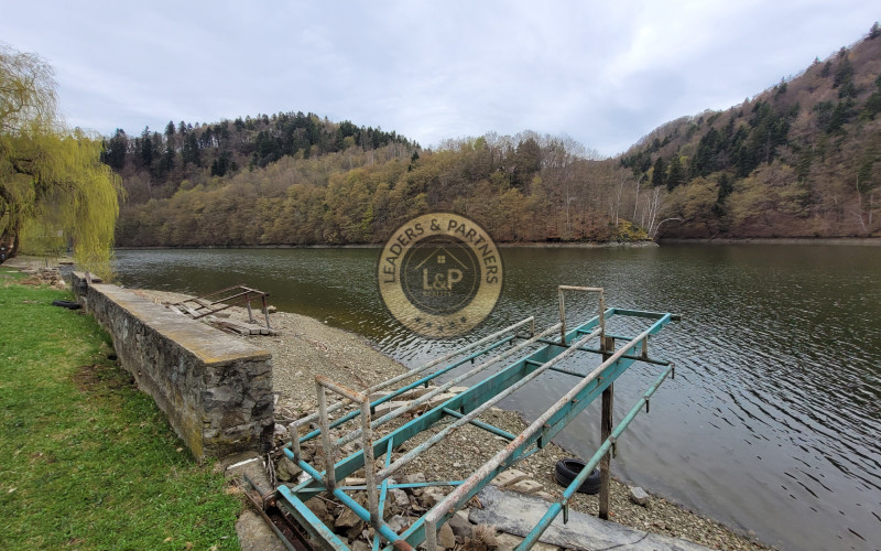 Chata na Ružíne, blízko vody, pozemok 524m2