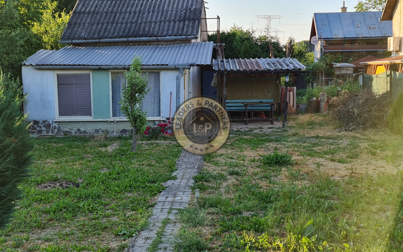 Záhrada s chatou Košice - Šaca , časť Strelnica, studňa, elektrina