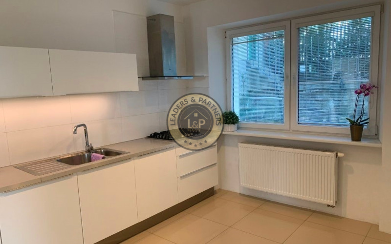 PRENÁJOM KRÁSNY 7 IZBOVÝ RODINNÝ DOM KRAMÁRE HRDLIČKOVÁ ULICA