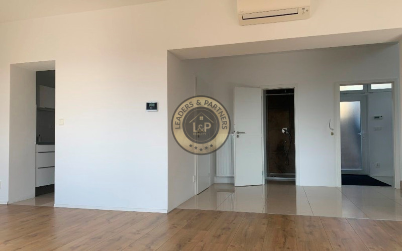 PRENÁJOM KRÁSNY 7 IZBOVÝ RODINNÝ DOM KRAMÁRE HRDLIČKOVÁ ULICA