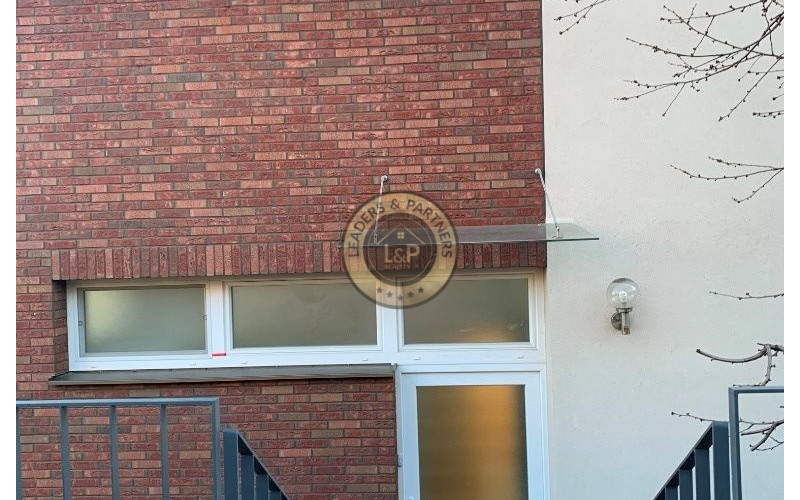 PRENÁJOM KRÁSNY 7 IZBOVÝ RODINNÝ DOM KRAMÁRE HRDLIČKOVÁ ULICA