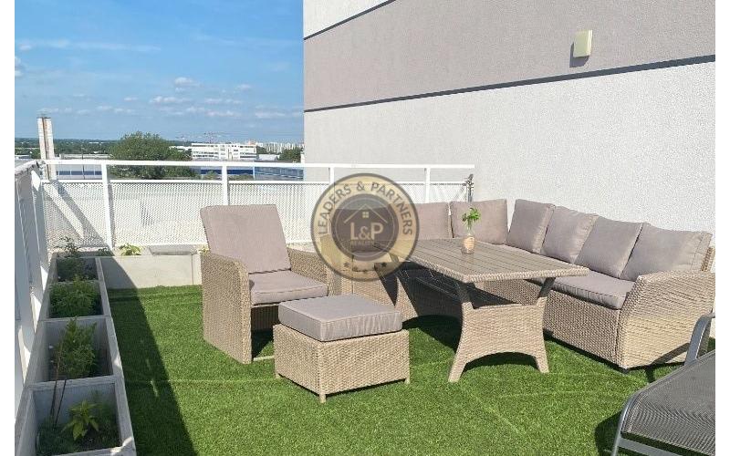 PRENÁJOM 4 IZBOVÝ NADŠTANDARTNÝ BYT NA KRIŽOVATKÁCH