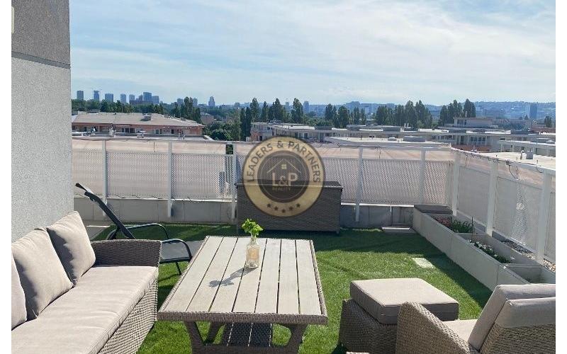 PRENÁJOM 4 IZBOVÝ NADŠTANDARTNÝ BYT NA KRIŽOVATKÁCH