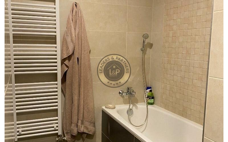 PRENÁJOM 4 IZBOVÝ NADŠTANDARTNÝ BYT NA KRIŽOVATKÁCH