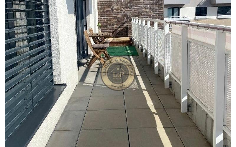 PRENÁJOM 4 IZBOVÝ NADŠTANDARTNÝ BYT NA KRIŽOVATKÁCH