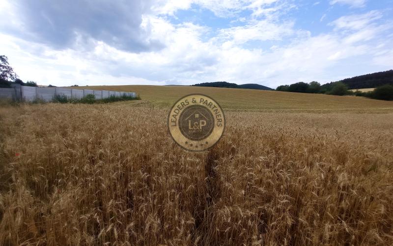 Na predaj krásny slnečný pozemok LUBINA, 3482 m2