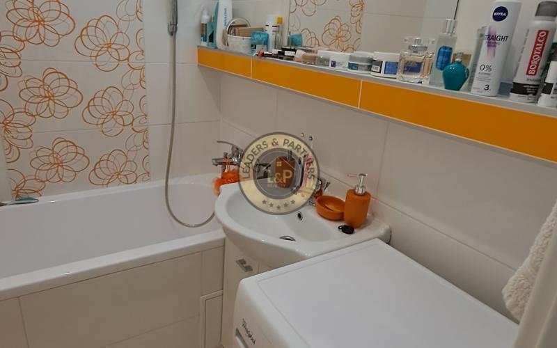 Priestranný 1 byt prerobený na 2 byt na Hlinách