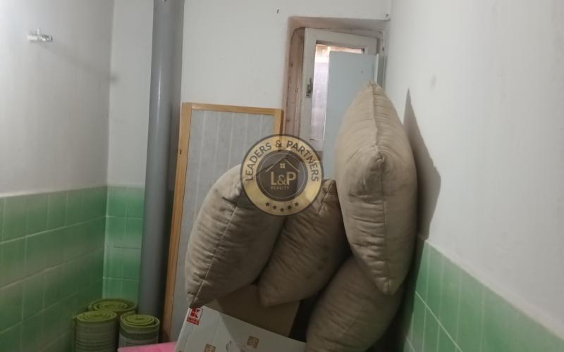 Rodinný dom s pozemkom - Rača