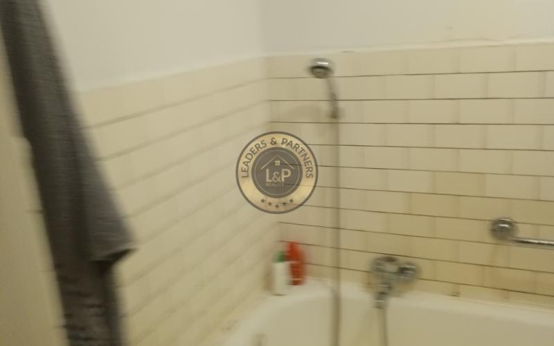 Rodinný dom s pozemkom - Rača