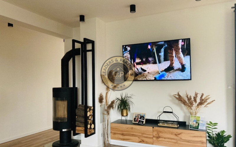 4. izbový rodinný dom Drienov, novostavba, IS, zariadený