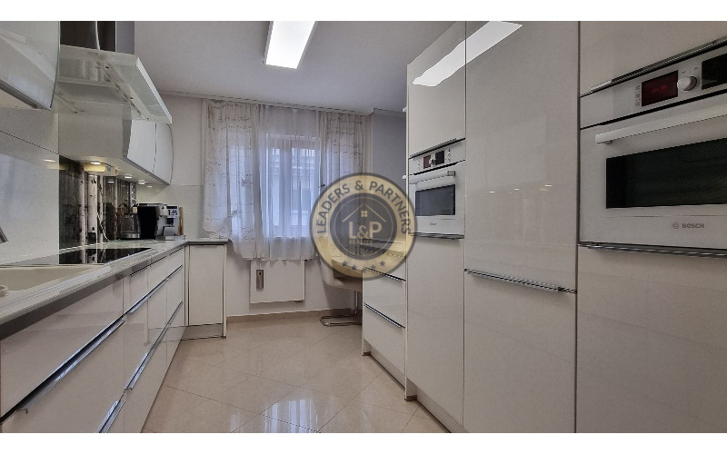 PRENÁJOM 3 IZBOVÉHO RODINNÉHO DOMU NOVOBANSKÁ - PETRŽALKA