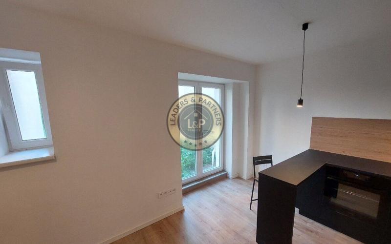 ~ PRENÁJOM ~ výnimočná garsónka na ul. Bazová, Ružinov