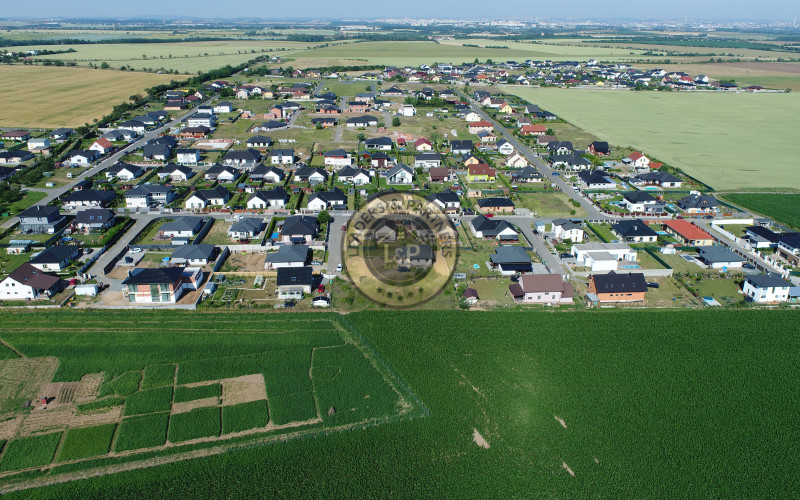 Prodej, Pozemky pro bydlení, 1009 m² - Sluštice, okr. Praha-východ